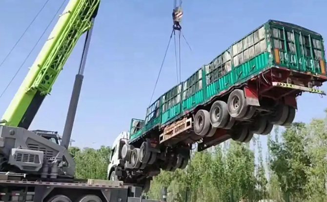 金东区道路脱困救援案例